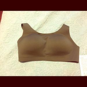 Lululemon Enlite olive green 36C bra